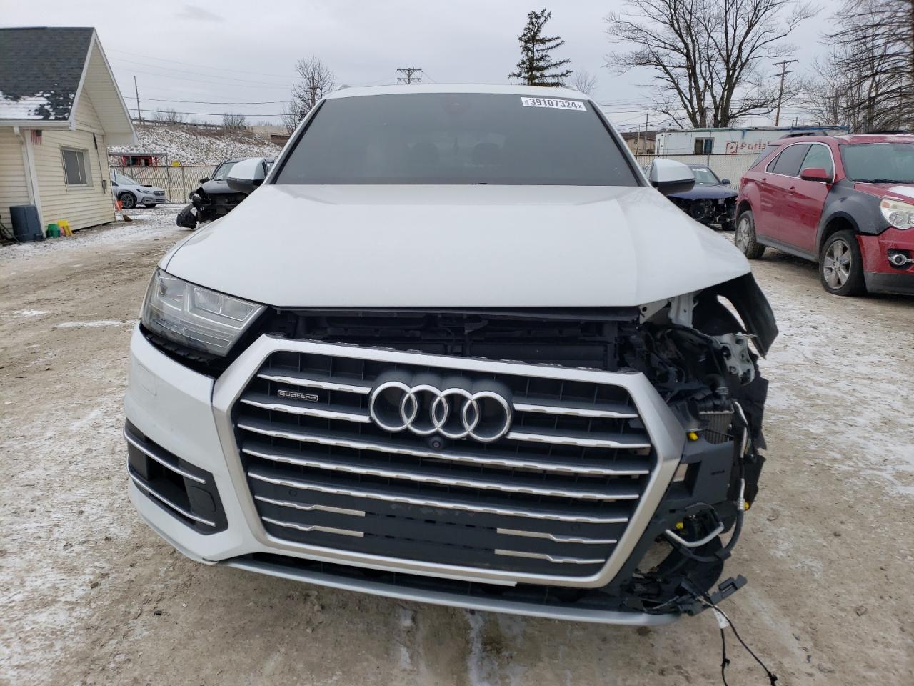 WA1LAAF72HD026408  audi q7 2016 IMG 4