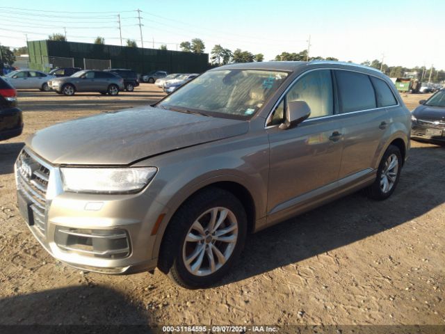 WA1LAAF72HD027557  audi q7 2017 IMG 1