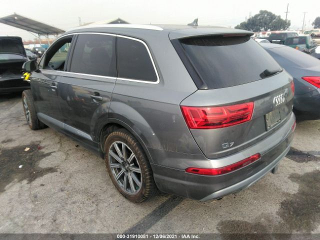 WA1LAAF72HD031219  audi q7 2017 IMG 2