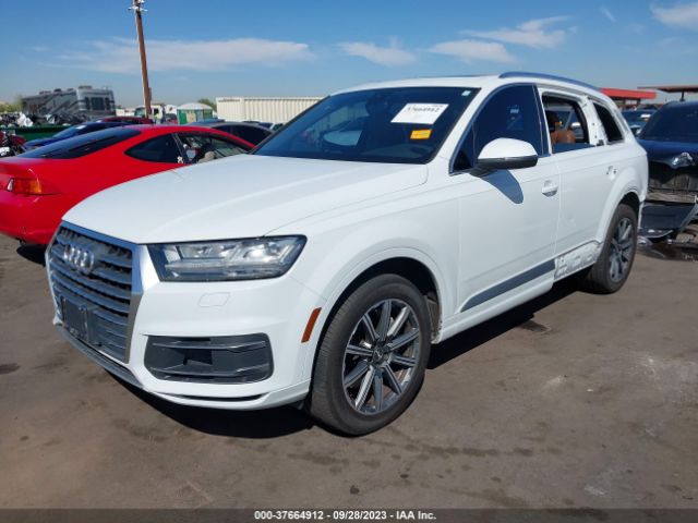 WA1LAAF73HD031522  audi q7 2017 IMG 1