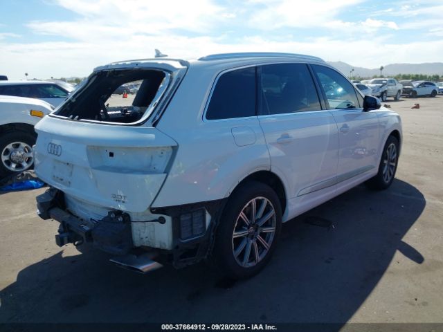 WA1LAAF73HD031522  audi q7 2017 IMG 3