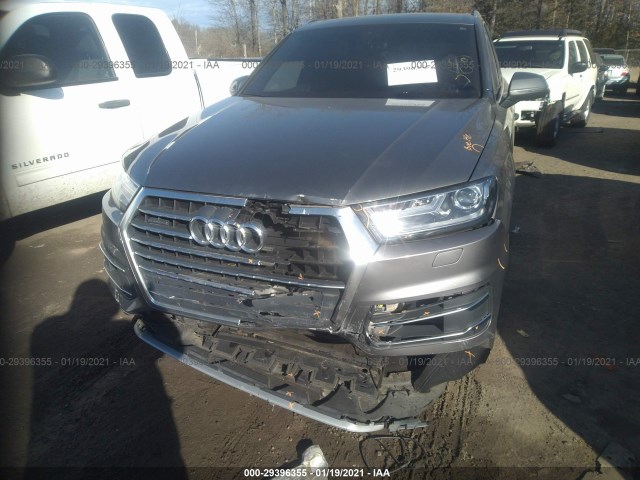 WA1LAAF74HD013109  audi q7 2017 IMG 5