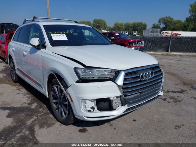 WA1LAAF75HD013359  audi q7 2017 IMG 5