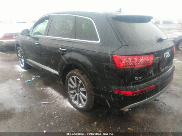 WA1LAAF75HD015595  audi q7 2017 IMG 2