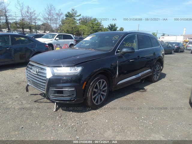 WA1LAAF76HD020451  audi q7 2017 IMG 1