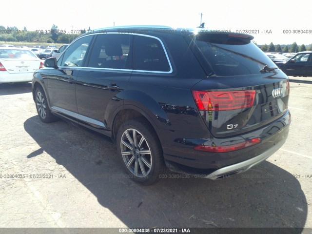 WA1LAAF77HD022614  audi q7 2017 IMG 2