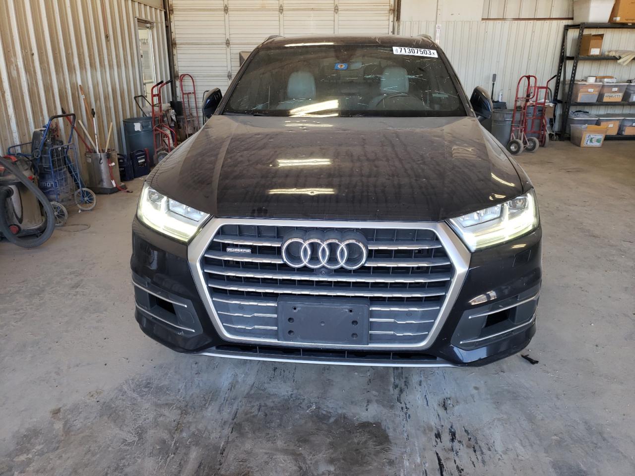 WA1LAAF77HD039915  audi q7 2017 IMG 4