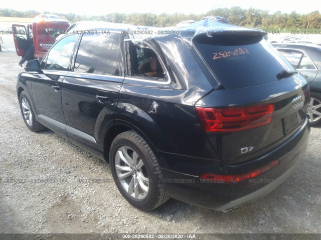 WA1LAAF78HD008589  audi q7 2017 IMG 2