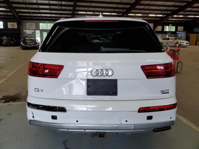 WA1LAAF78HD016420  audi q7 2016 IMG 5