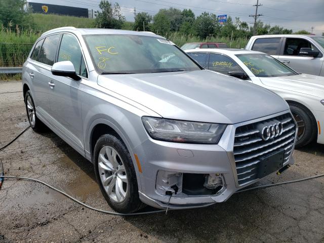 WA1LAAF79HD019813  audi q7 2016 IMG 0