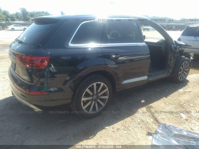 WA1LAAF79HD030844  audi q7 2017 IMG 3