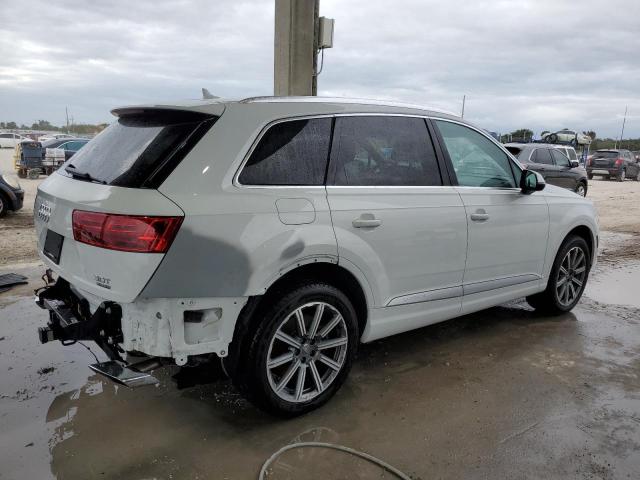 WA1LAAF79HD032478  audi q7 2017 IMG 2