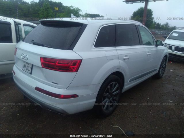 WA1LHAF74HD039513  audi q7 2017 IMG 3