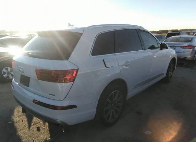 WA1LHAF75HD039522  audi q7 2017 IMG 3