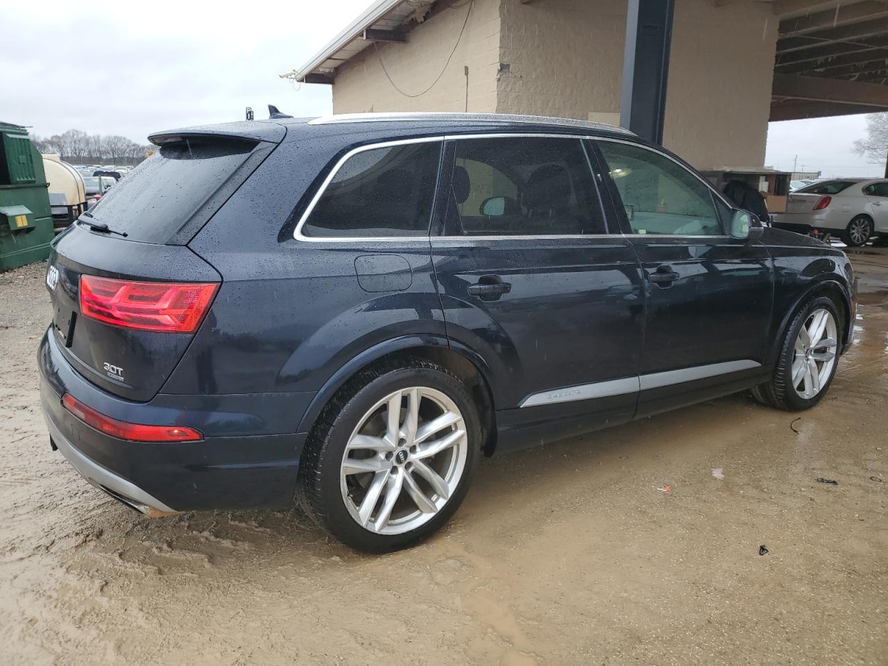 WA1VAAF74HD011997  audi q7 2016 IMG 2