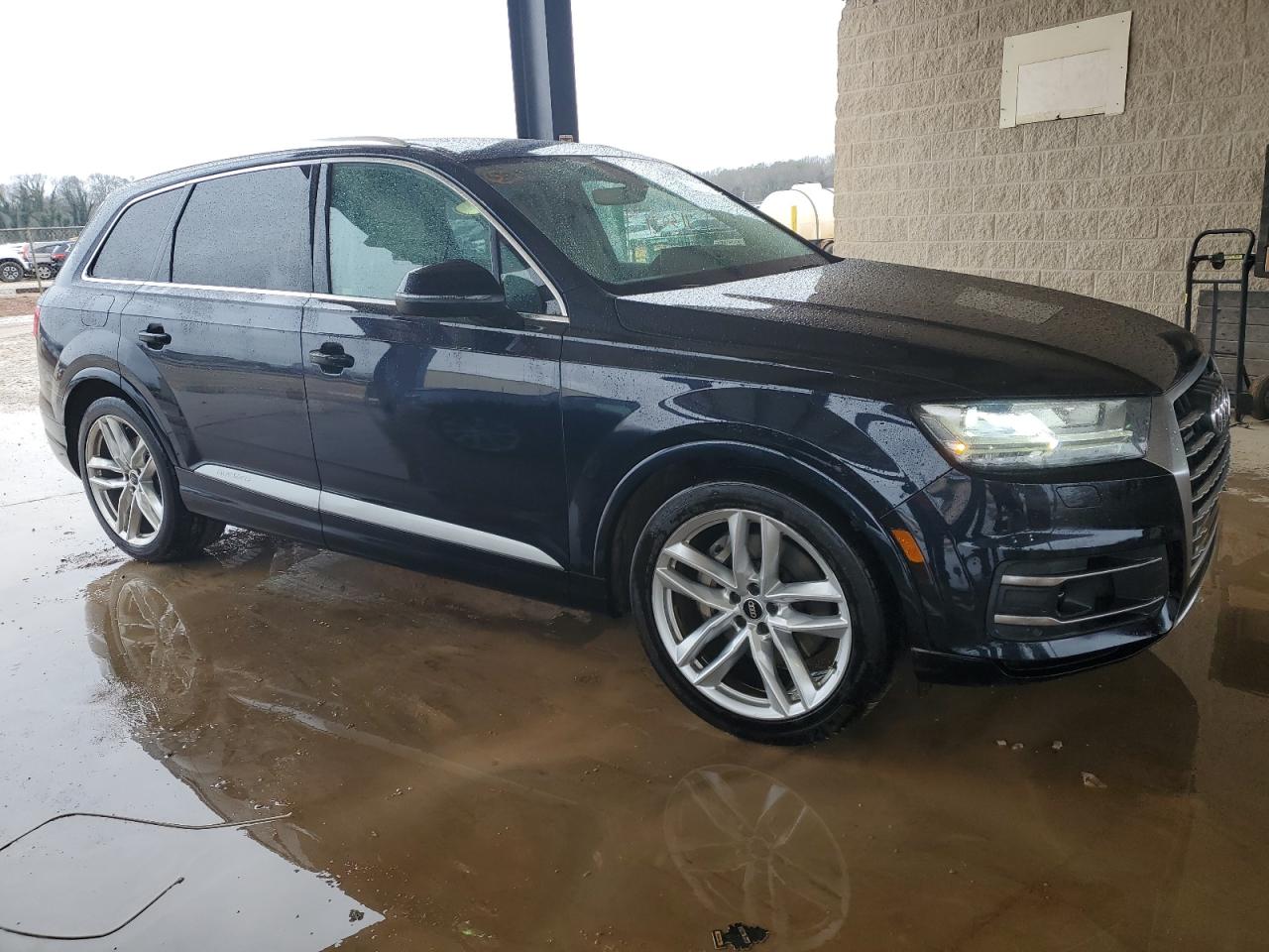 WA1VAAF74HD011997  audi q7 2016 IMG 3