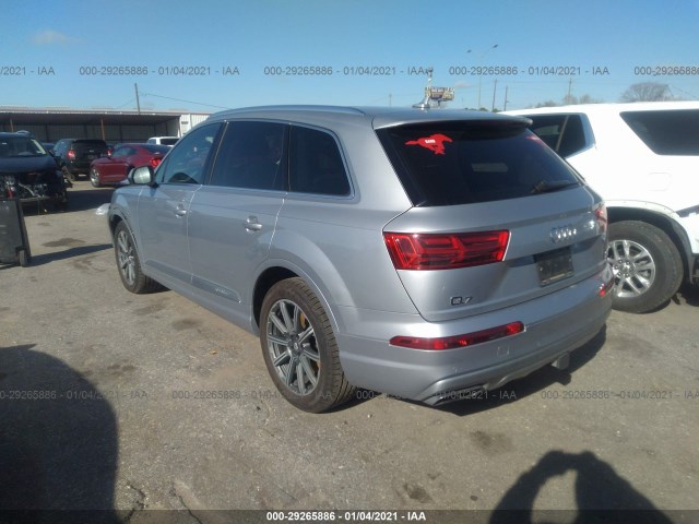 WA1VAAF77HD035100  audi q7 2017 IMG 2