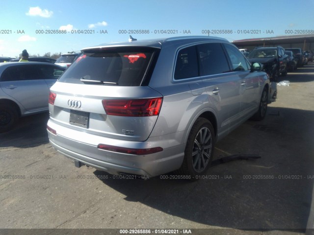 WA1VAAF77HD035100  audi q7 2017 IMG 3