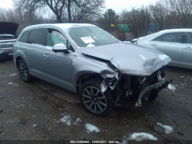 WA1VAAF78HD028897  audi q7 2017 IMG 0