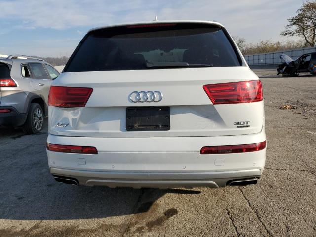 WA1VAAF7XHD037360  audi q7 2017 IMG 5