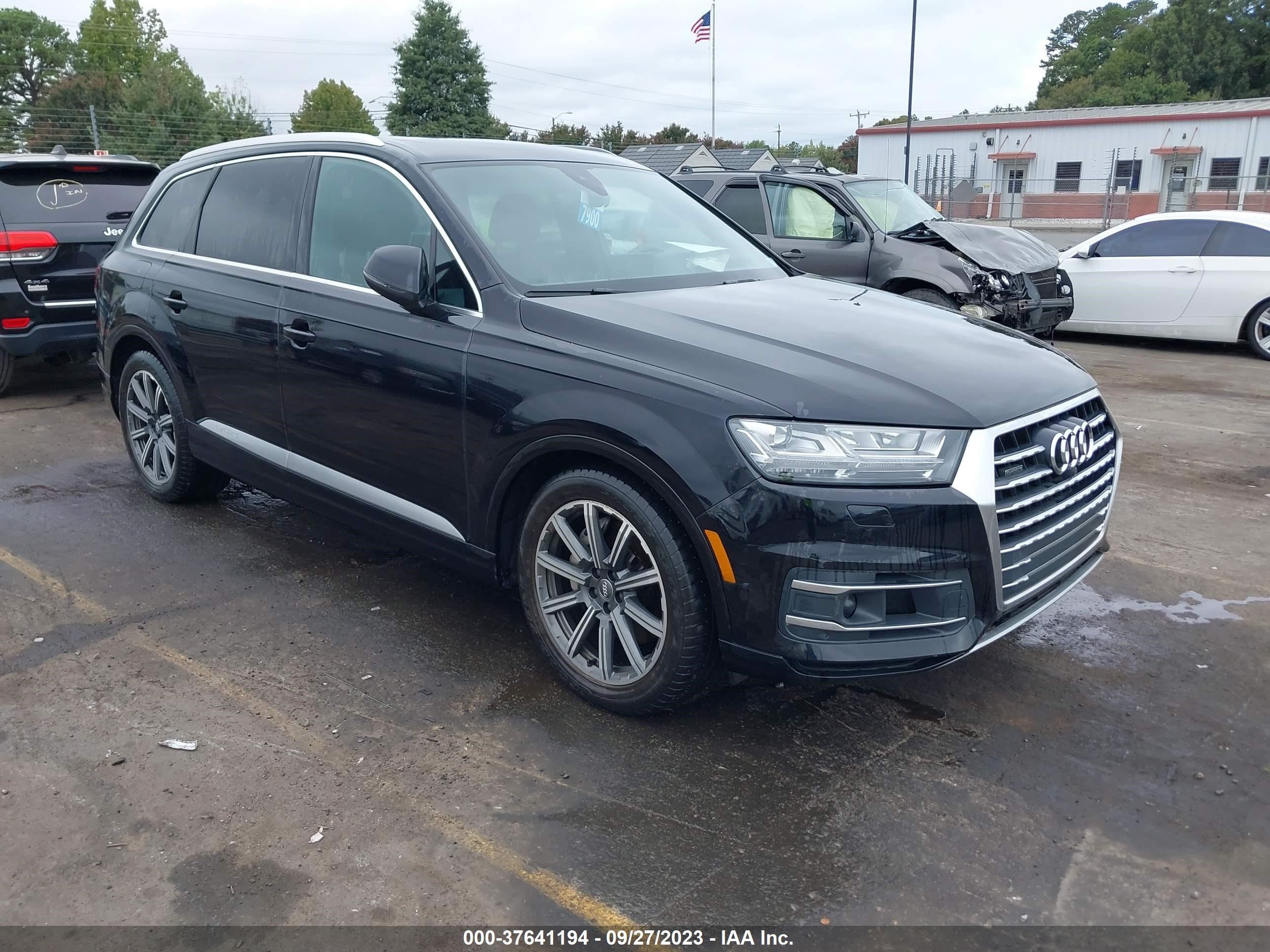 WA1VABF79HD014853  audi q7 2017 IMG 0