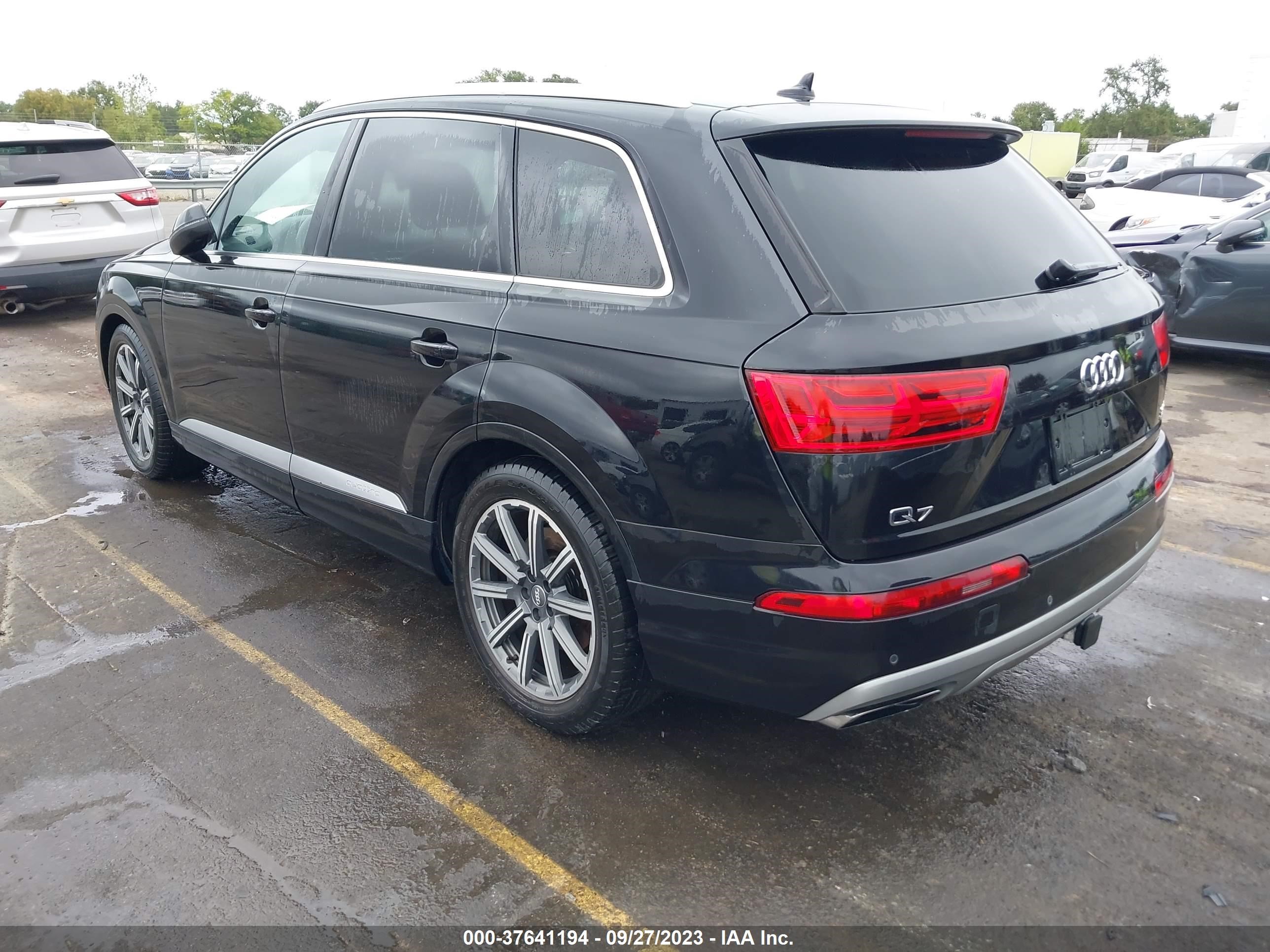 WA1VABF79HD014853  audi q7 2017 IMG 2