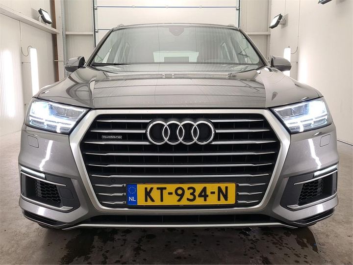 WAUZZZ4M3HD016922  audi q7 2016 IMG 5