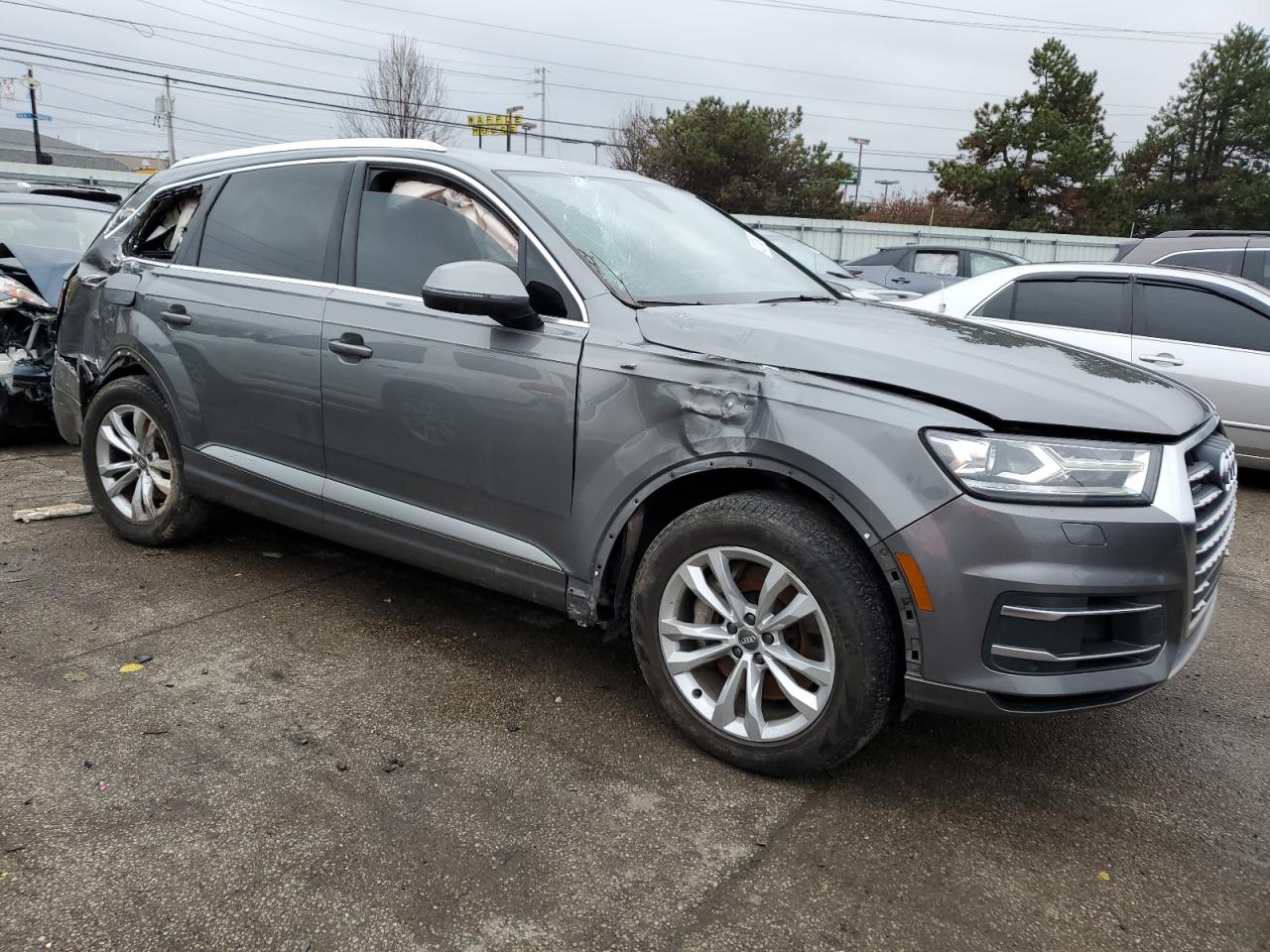 WA1AAAF78JD012932  audi q7 2017 IMG 3