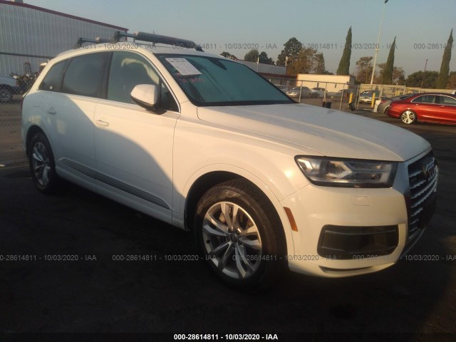 WA1AHAF79HD048022  audi q7 2017 IMG 0