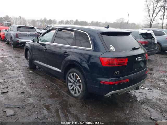 WA1LAAF70HD047211  audi q7 2017 IMG 2