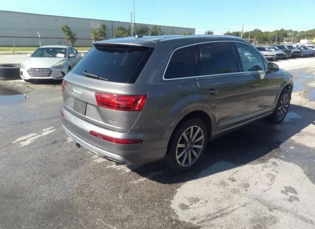 WA1LAAF71HD003170  audi q7 2017 IMG 3