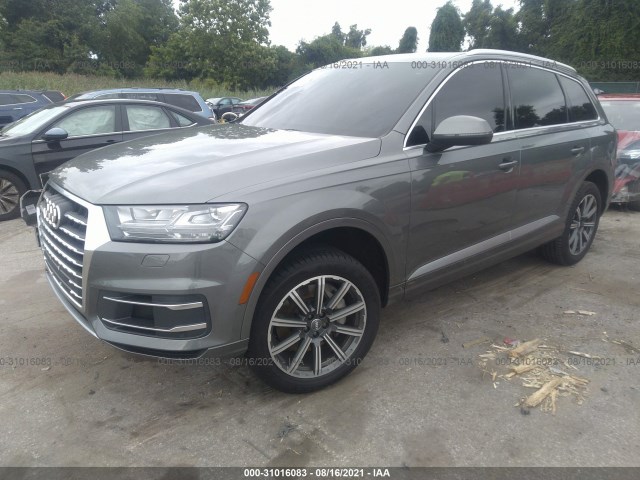 WA1LAAF71HD018073  audi q7 2017 IMG 1