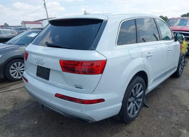 WA1LAAF71HD055866  audi q7 2017 IMG 3