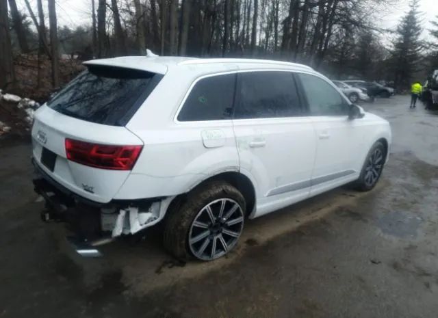 WA1LAAF72HD020544  audi q7 2017 IMG 3