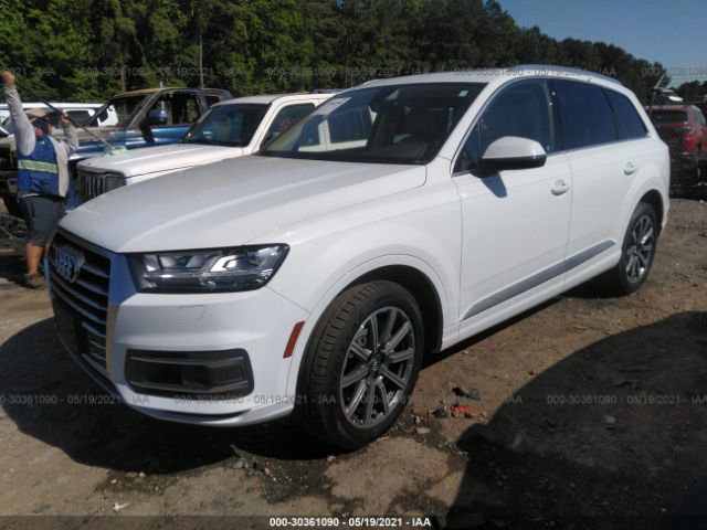 WA1LAAF72HD036520  audi q7 2017 IMG 1