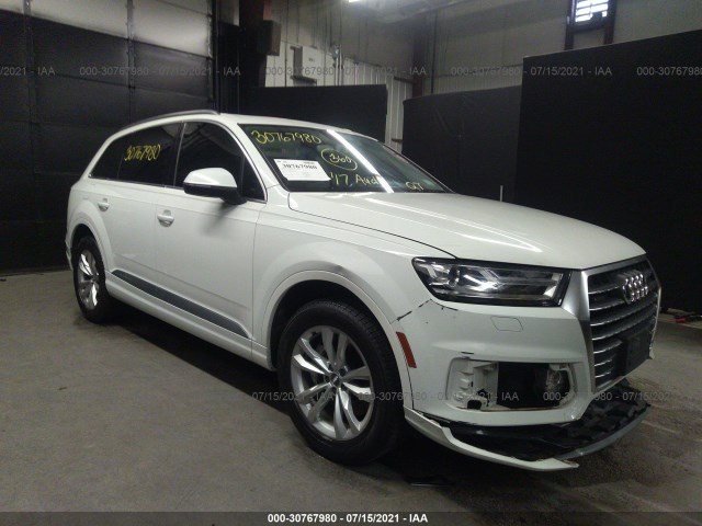 WA1LAAF73HD011576  audi q7 2017 IMG 0