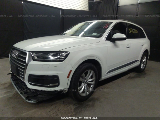 WA1LAAF73HD011576  audi q7 2017 IMG 1