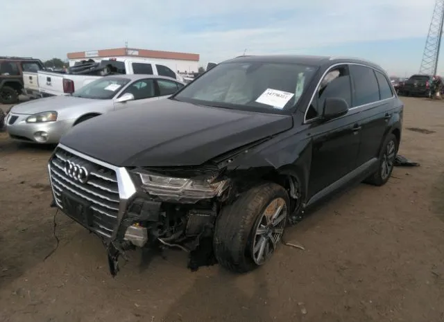 WA1LAAF73HD013876  audi q7 2017 IMG 1