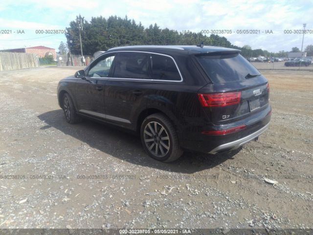 WA1LAAF73HD028149  audi q7 2017 IMG 2