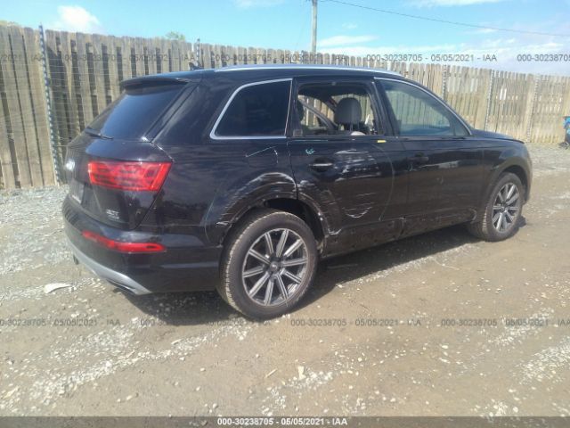 WA1LAAF73HD028149  audi q7 2017 IMG 5