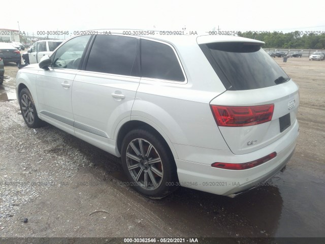 WA1LAAF73HD041855  audi q7 2017 IMG 2