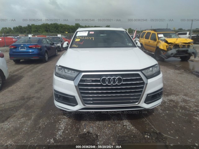 WA1LAAF73HD041855  audi q7 2017 IMG 5