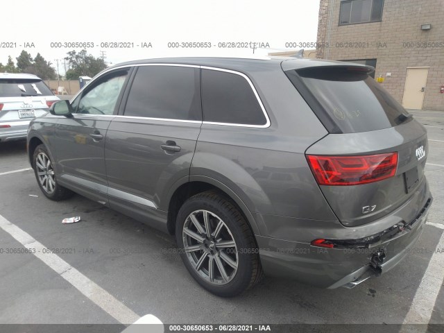 WA1LAAF73JD005699  audi q7 2018 IMG 2