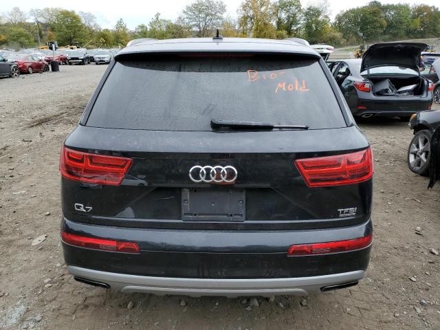 WA1LAAF74HD032338  audi q7 2017 IMG 5