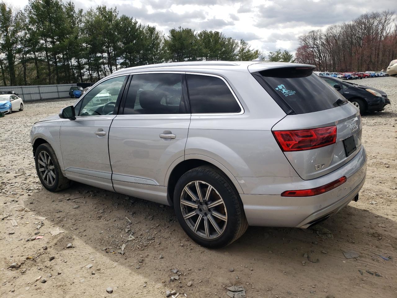 WA1LAAF74JD018915  audi q7 2017 IMG 1