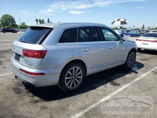 WA1LAAF76HD049190  audi q7 2017 IMG 2