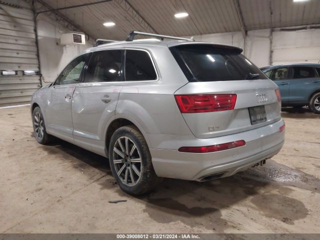 WA1LAAF77HD046783  audi q7 2017 IMG 2