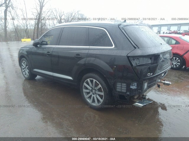 WA1LAAF7XHD058099  audi q7 2017 IMG 2