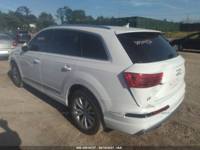 WA1LAAF7XHD059298  audi q7 2017 IMG 2