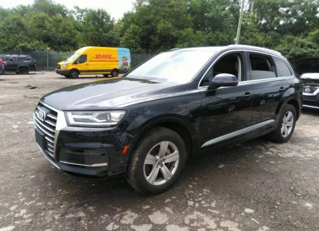 WA1LHAF70HD047558  audi q7 2017 IMG 1